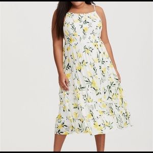 NWT torrid 2x white lemon smocked midi dress